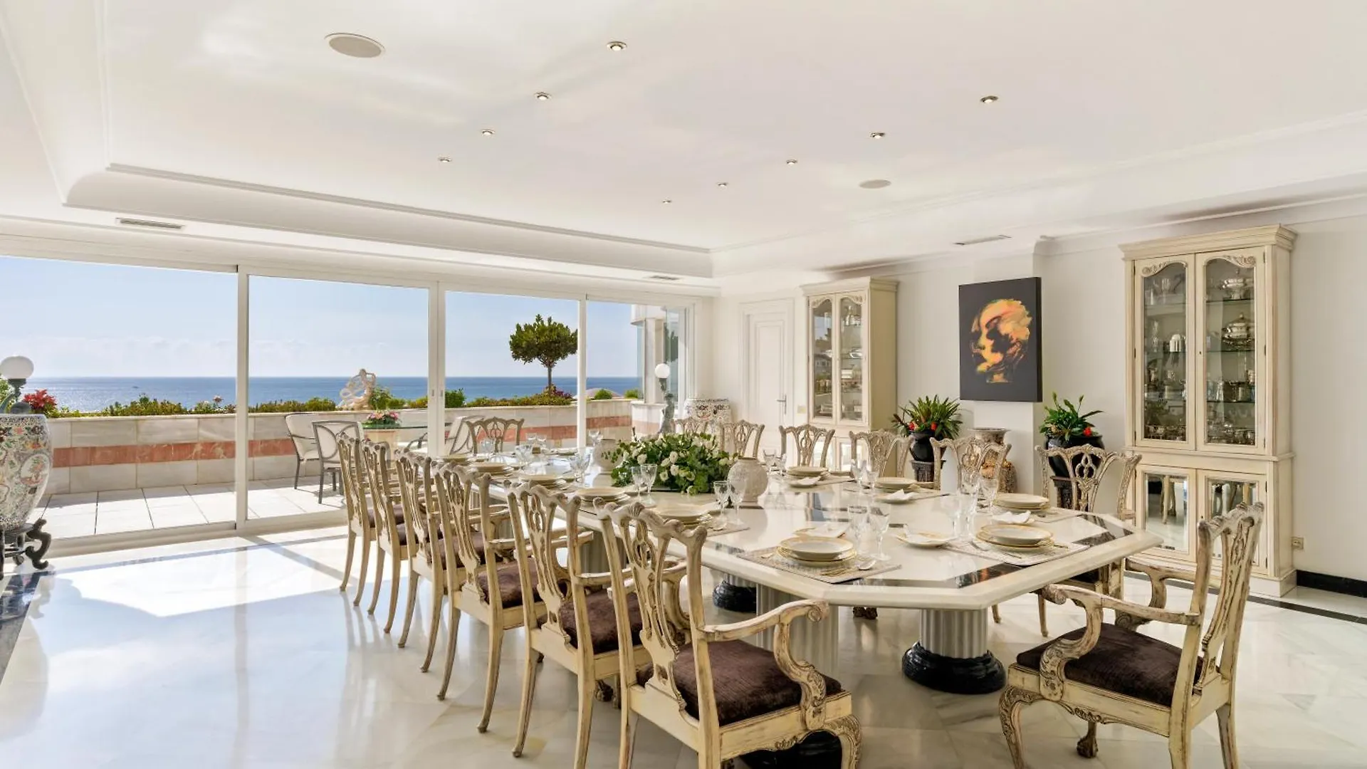 Sky Villa Marbella 0*,
